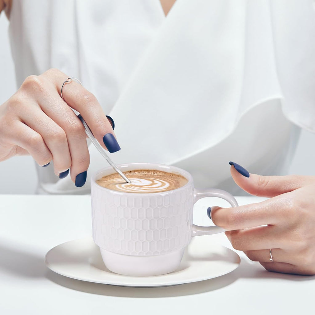 EYMPEU Kaffeetassen-Set – 6 elegante Bone-China-Tassen à 300 ml im Geschenkset
