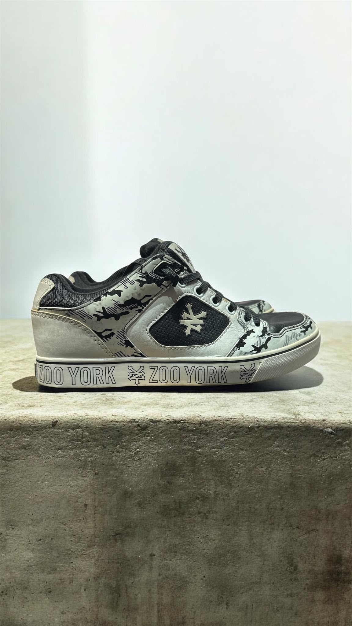 Zoo York Skater Schuhe / Sneaker – Schwarz / Weiß – Größe 40