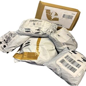 Secret Packs – Original Packs von verschiedenen Versanddienstleistern